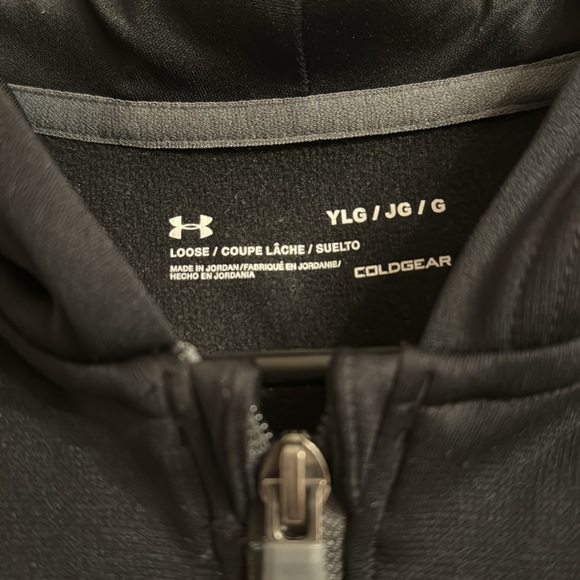 Under Armour- black boys zip-up jacket - Picture 3 of 3